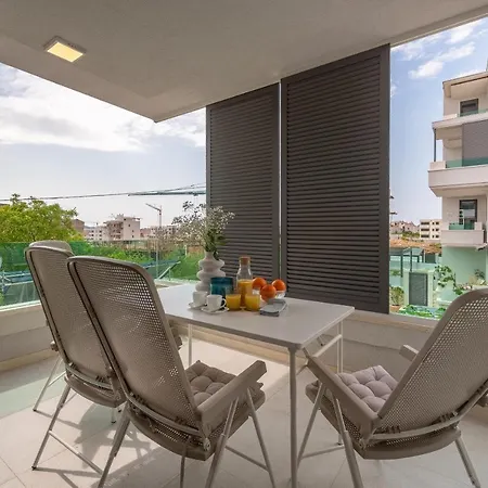 Luxury Near The Beach 
